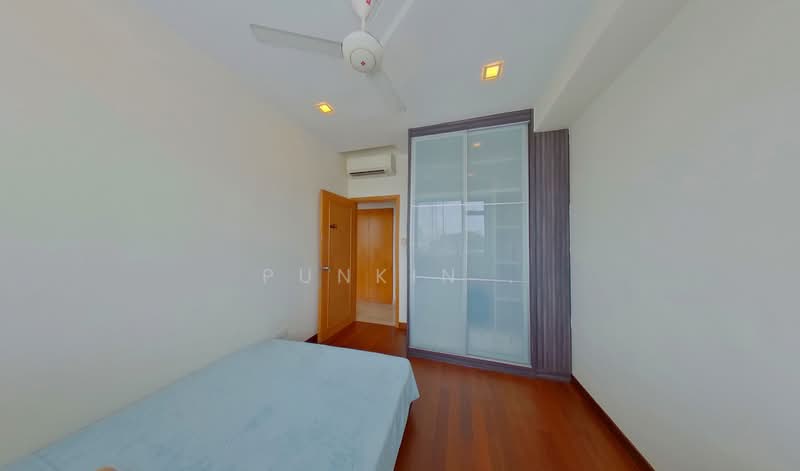 798 Thomson Road photo 3