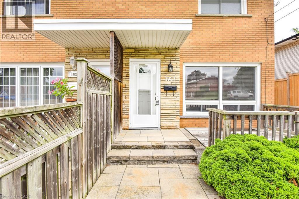 1027 Bernhardt Street, Cambridge, ON, N3H 2X9 photo 3