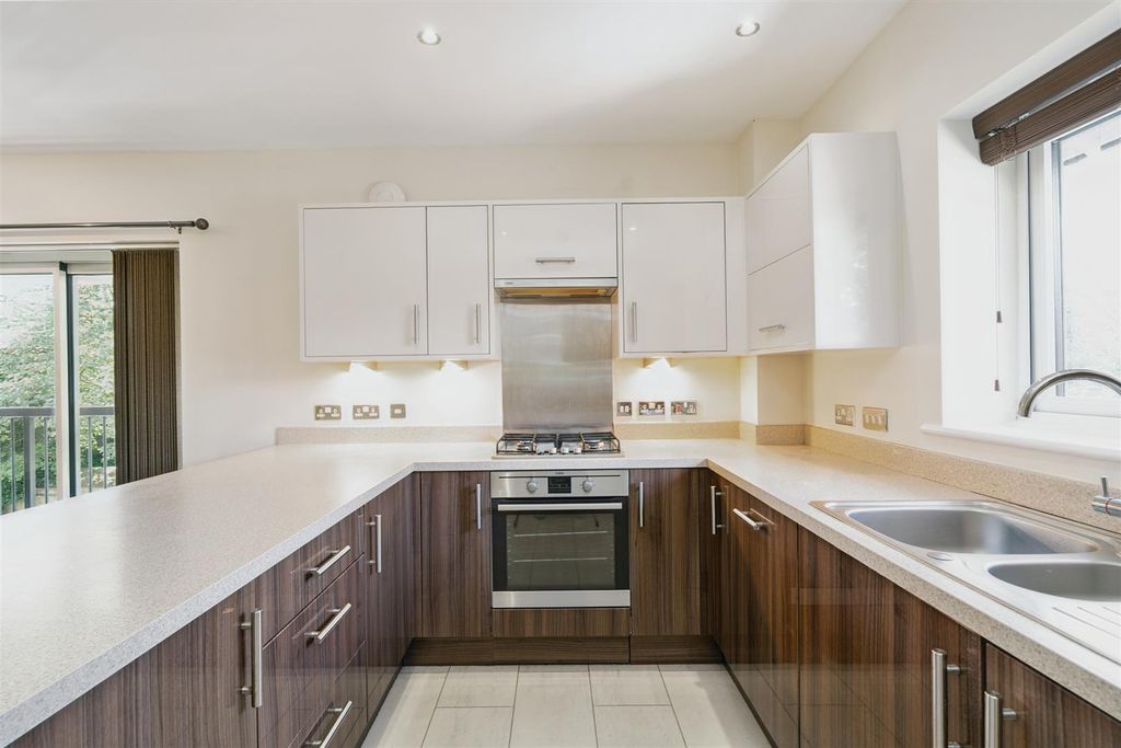 Additional image 4 of 2 bed flat for saleHighfield Road, Edgbaston B15