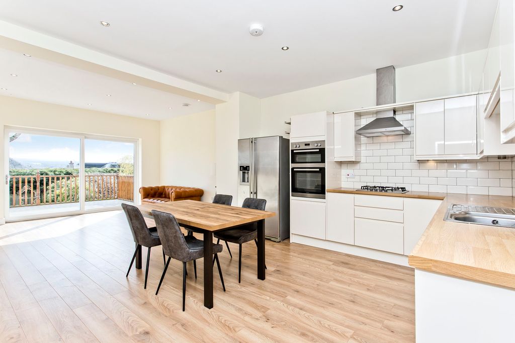 Additional image 9 of 4 bed detached bungalow for sale11 Craigmount Terrace, Corstorphine, Edinburgh EH12