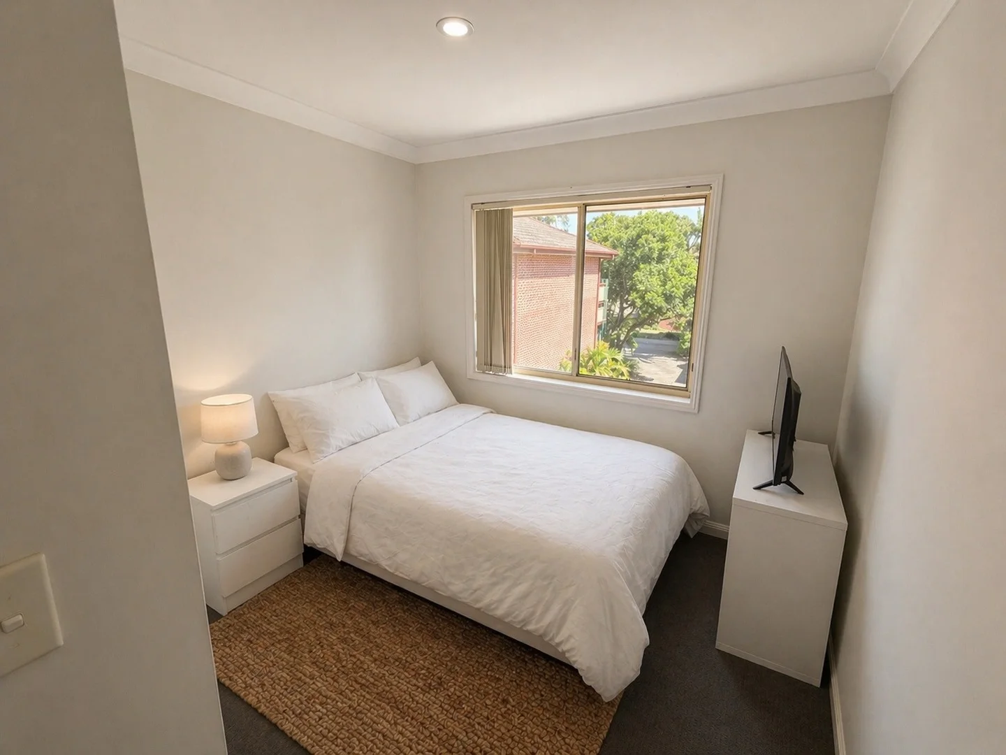 Additional image 2 of ID:21174097/100 Racecourse Drive, Bundall QLD 4217