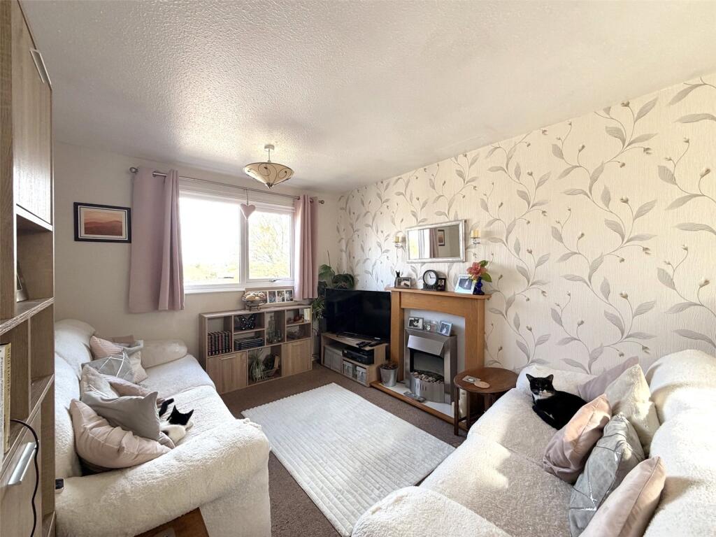 Additional image 5 of Wast Hill Grove, Birmingham, West Midlands, B38