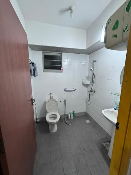 601D Punggol Central photo 5