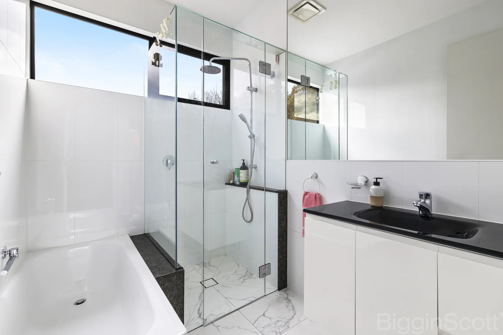 Additional image 8 of 8 Meredith Street, Elwood VIC 3184