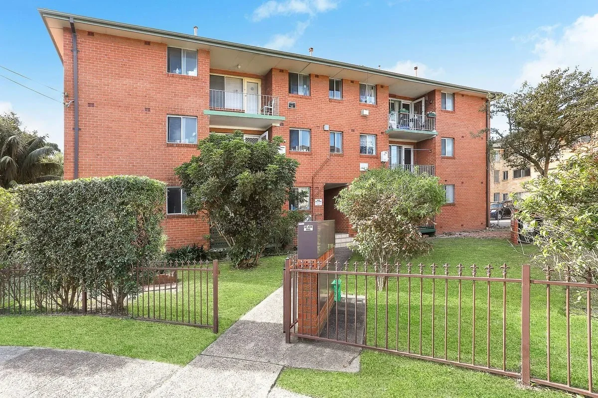 6/4 Hearne Close, Eastlakes NSW 2018