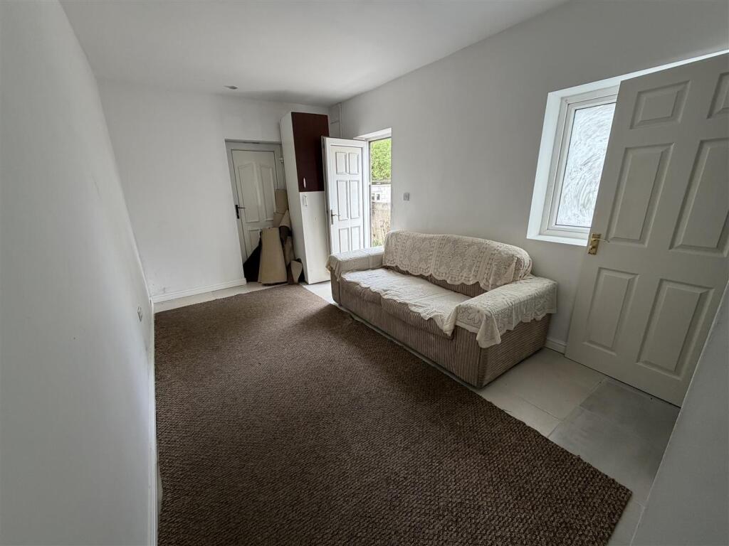 Additional image 29 of Grange Road, West Bromwich