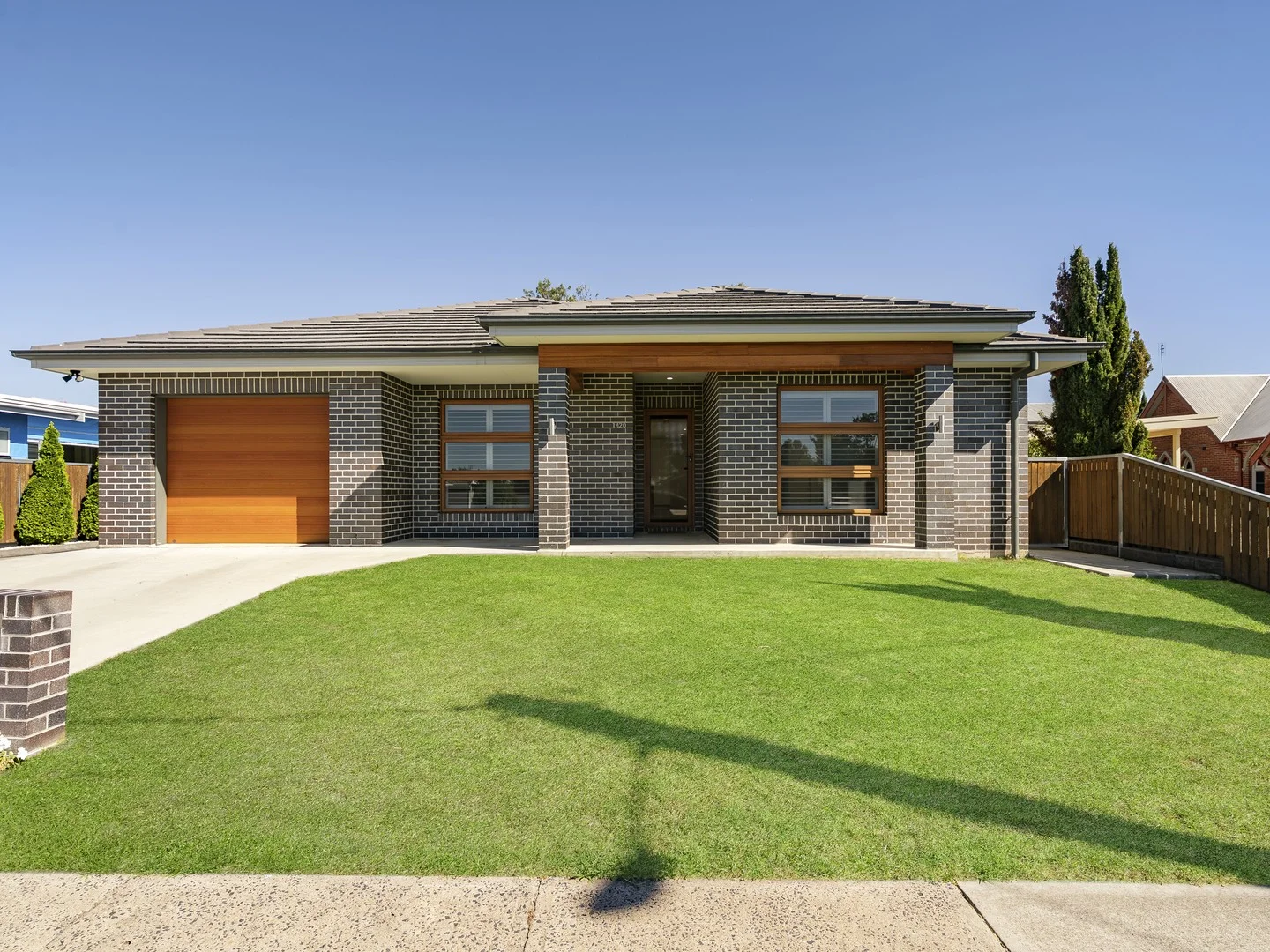 20 Brown Street, Inverell NSW 2360