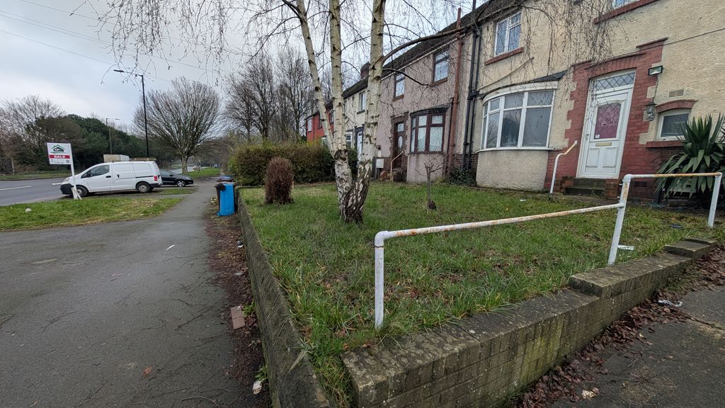 2 bed end terrace house for saleBawtry Road, Sheffield S9