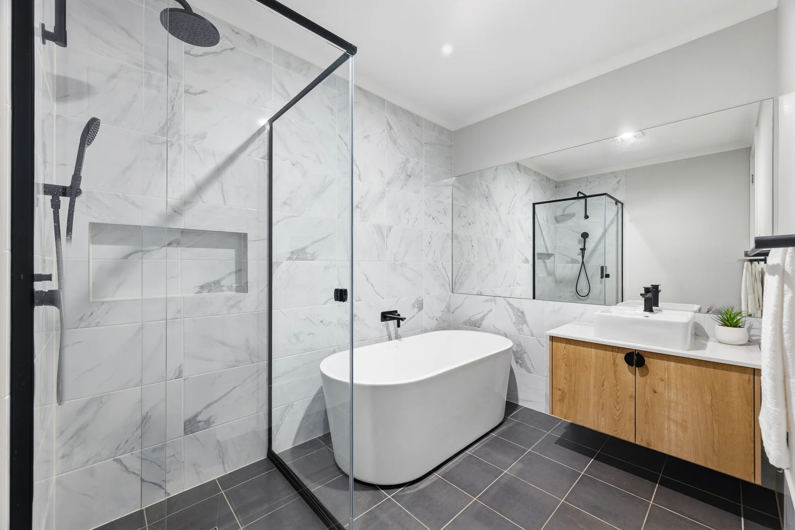 Additional image 12 of 6 Seymour Road, The Oaks NSW 2570
