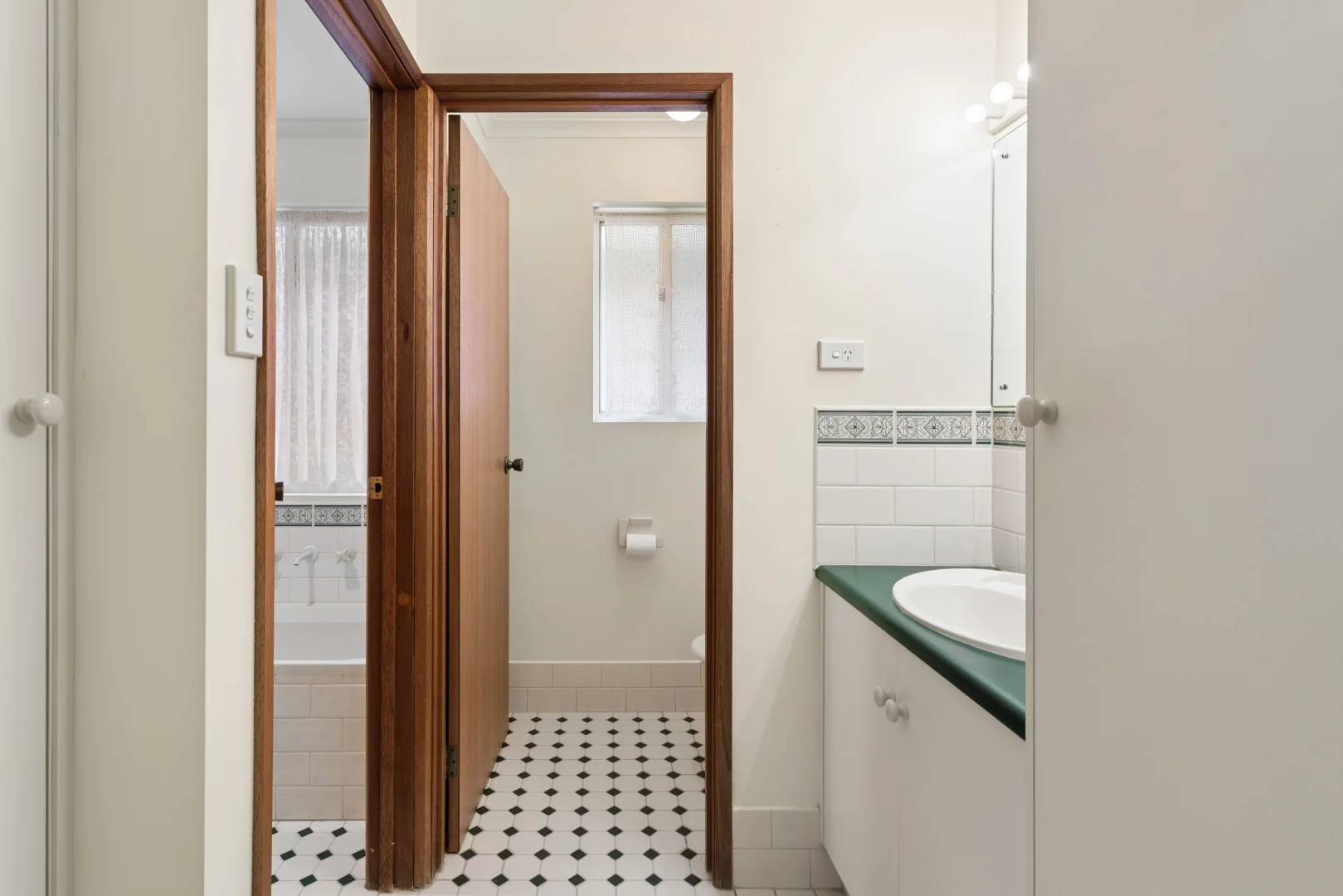 Additional image 7 of 25 Springhill Avenue, Oakden SA 5086
