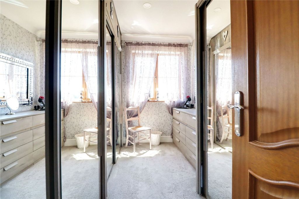 Additional image 30 of 6 bed detached house for saleGodnow Bridge, Crowle DN17