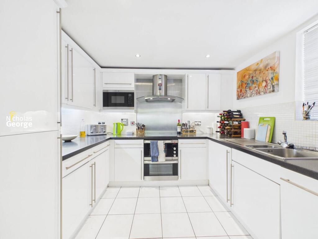 53 Wake Green Road, Moseley, Birmingham photo 2