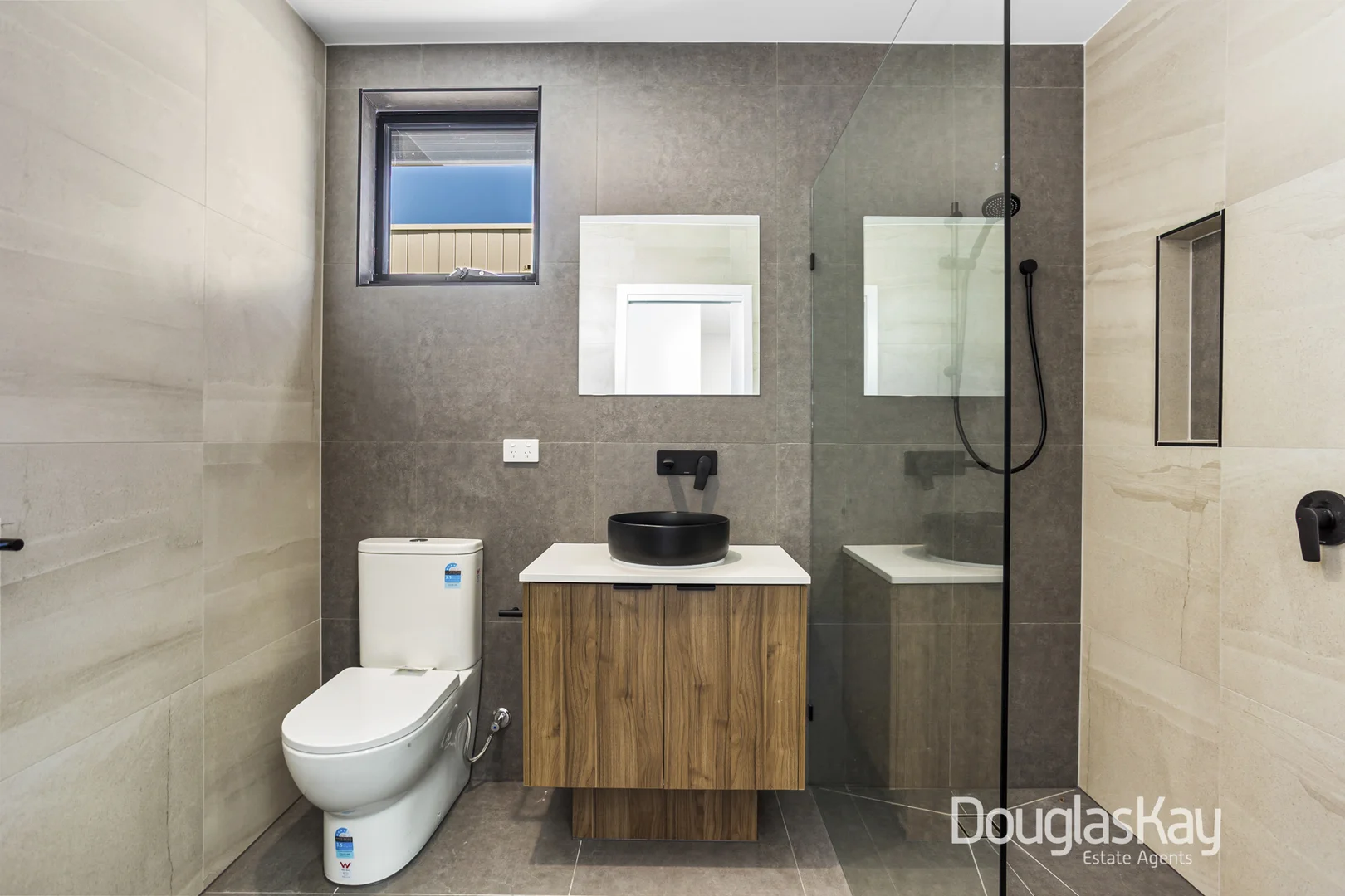 Additional image 5 of 2/4 Cutts Street, Sunshine North VIC 3020