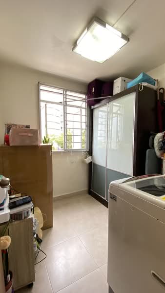 67 Marine Drive photo 5