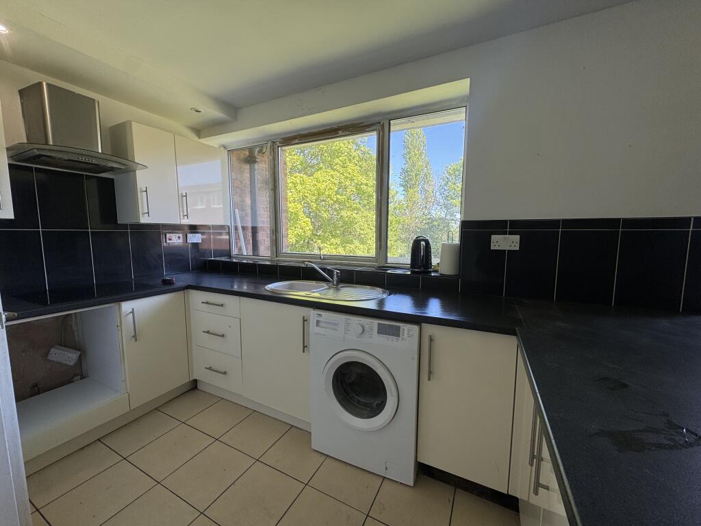Additional image 2 of Wentworth Court, B24
