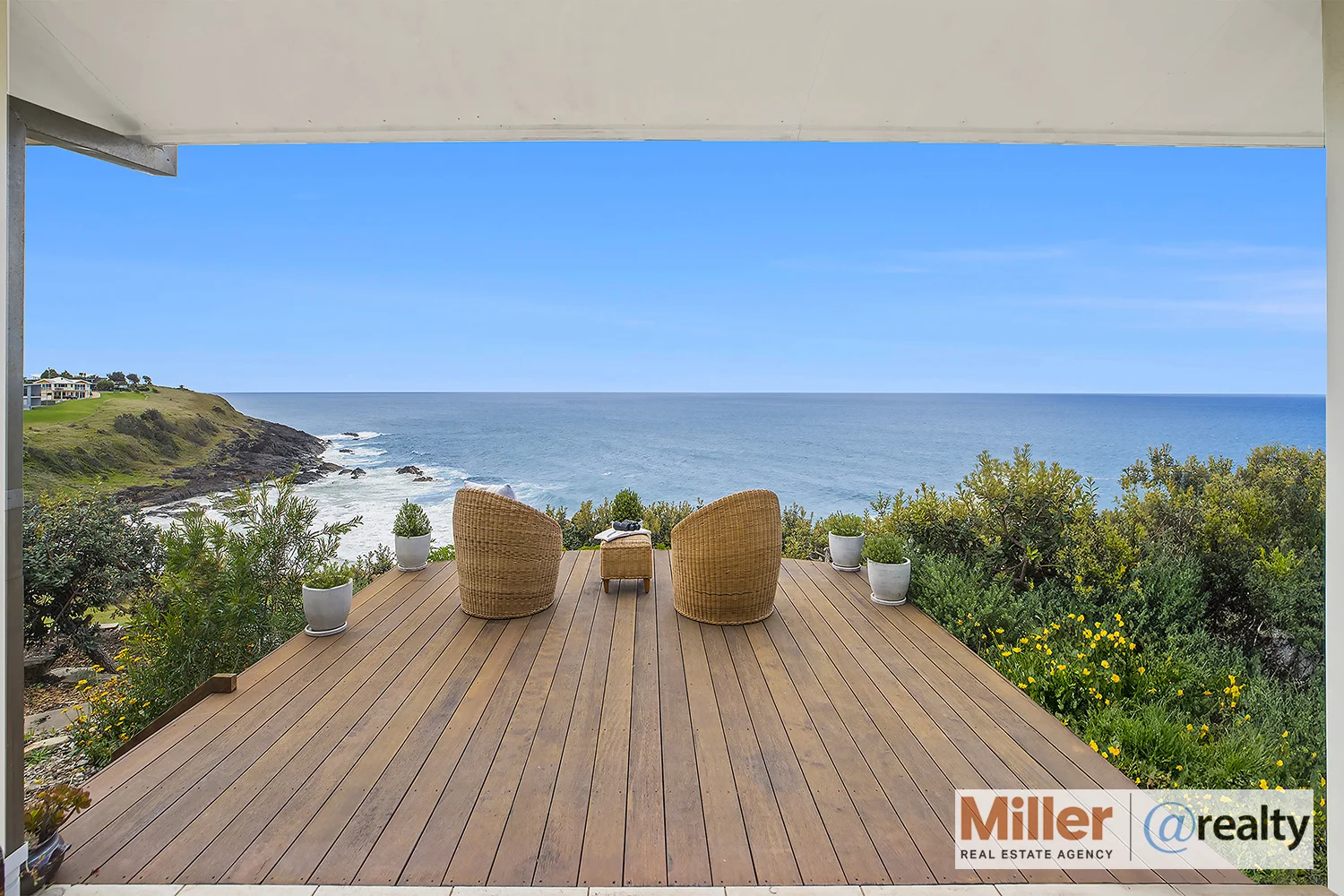 2 Sea Breeze Place, Scotts Head NSW 2447