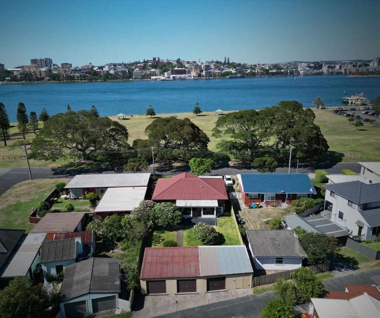 Additional image 2 of 16 Wharf Crescent, Stockton NSW 2295