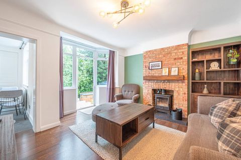 Wells Drive, Kingsbury, London NW9