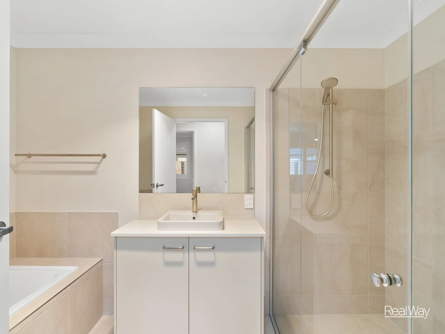 Additional image 6 of 2/28 Vanessa Crescent, Cotswold Hills QLD 4350