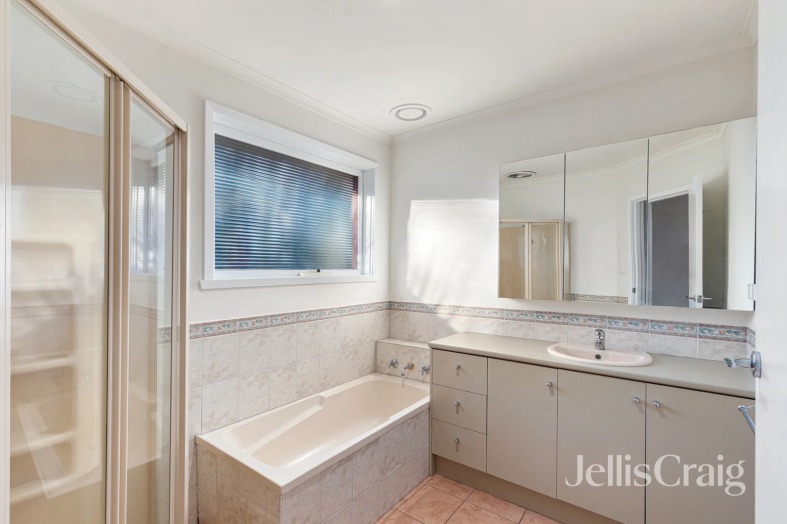 Additional image 10 of 38 Tarcoola Drive, Yallambie VIC 3085