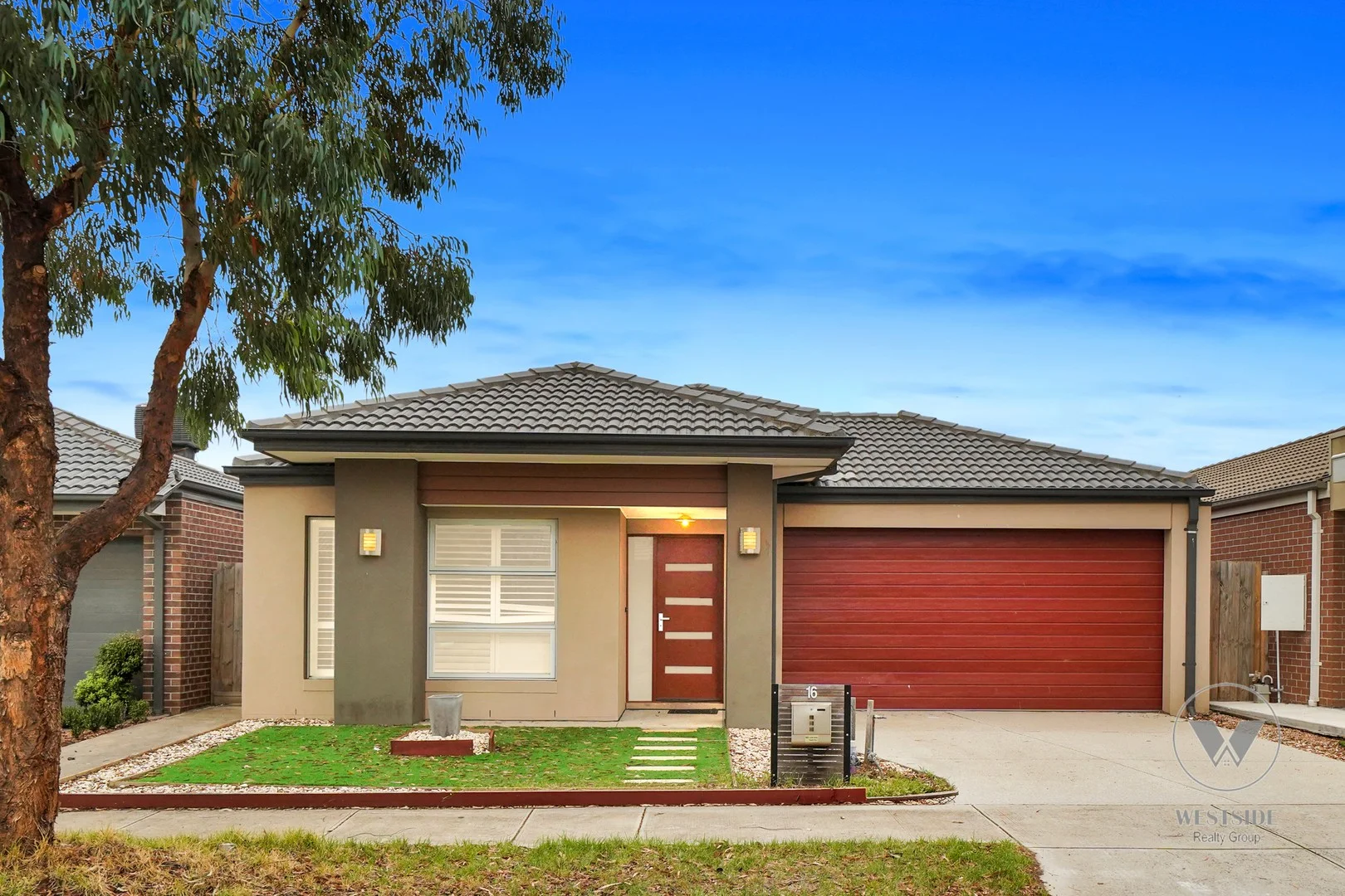 16 Barlow Circuit, Tarneit VIC 3029