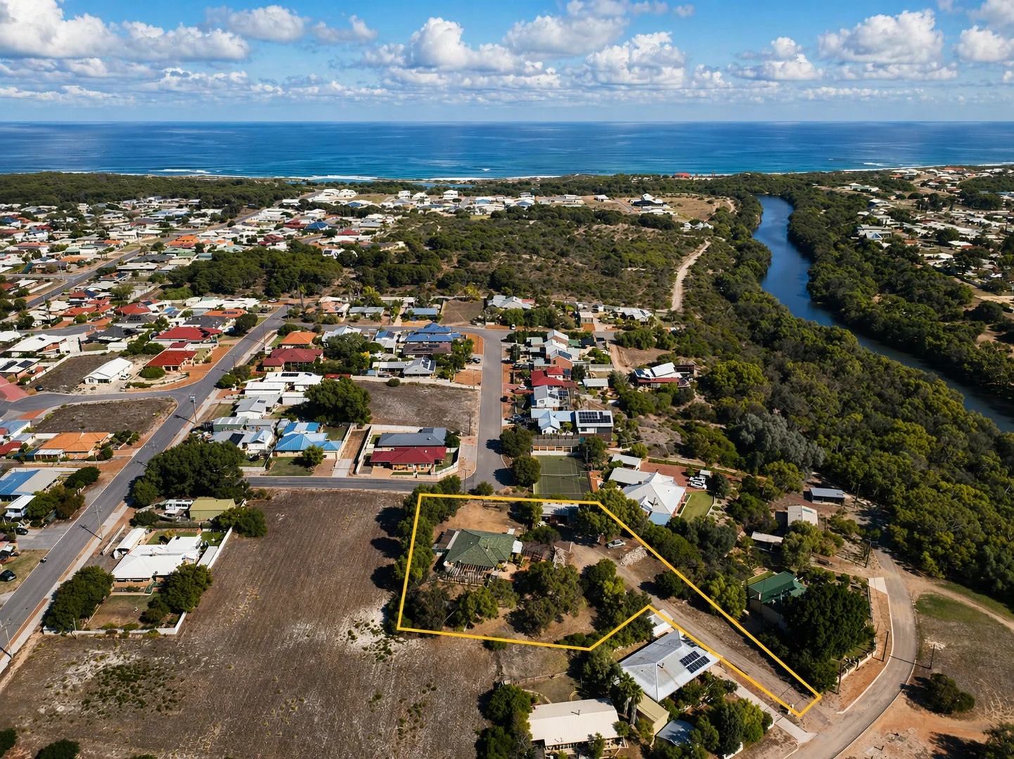5 Clarkson Street, Port Denison WA 6525