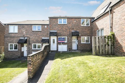 Thirlmere Gardens, Northwood HA6
