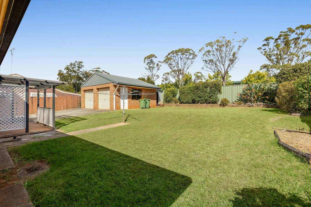Additional image 14 of 8 Champagne Crescent, Wilsonton Heights QLD 4350
