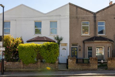 Maynard Road, London E17