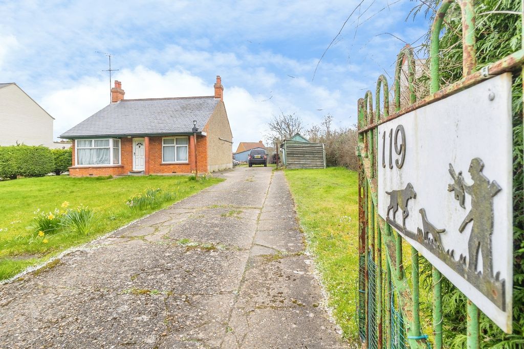 Additional image 17 of Land for saleLondon Road, Loughton, Milton Keynes, Buckinghamshire MK5