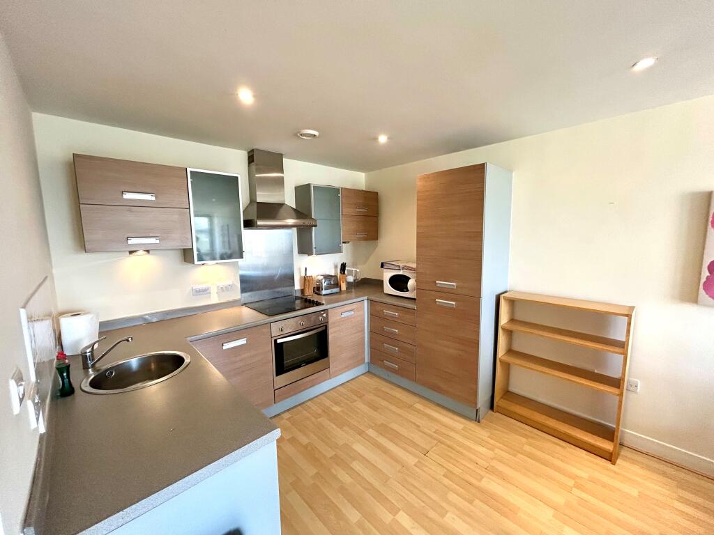 Additional image 2 of The Quartz, Hall Street