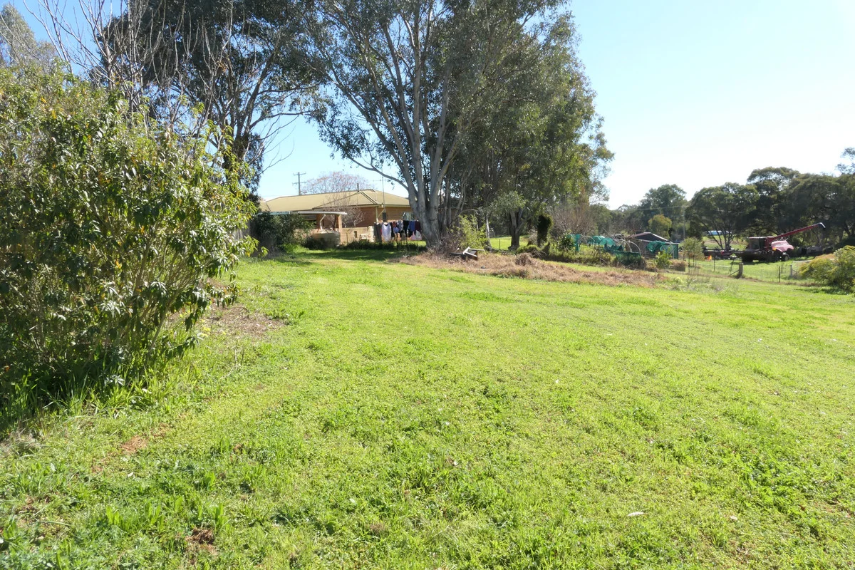 Additional image 12 of 25 Taragala Street, Cowra NSW 2794