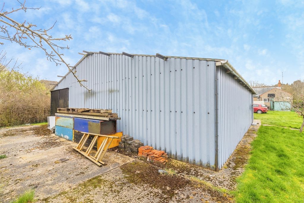 Additional image 15 of Land for saleLondon Road, Loughton, Milton Keynes, Buckinghamshire MK5