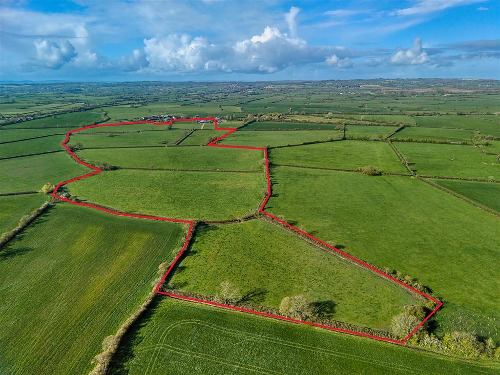 Additional image 2 of 5 bed farm for saleMoor Lane, Rodgrove, Wincanton BA9