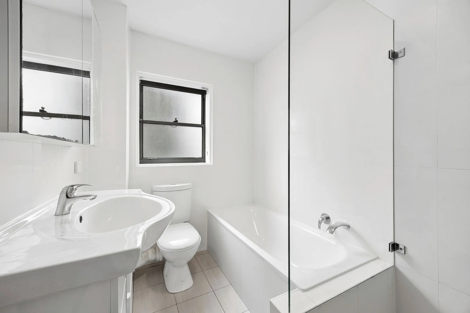 6/22 Queenscliff Road, Queenscliff NSW 2096 photo 4