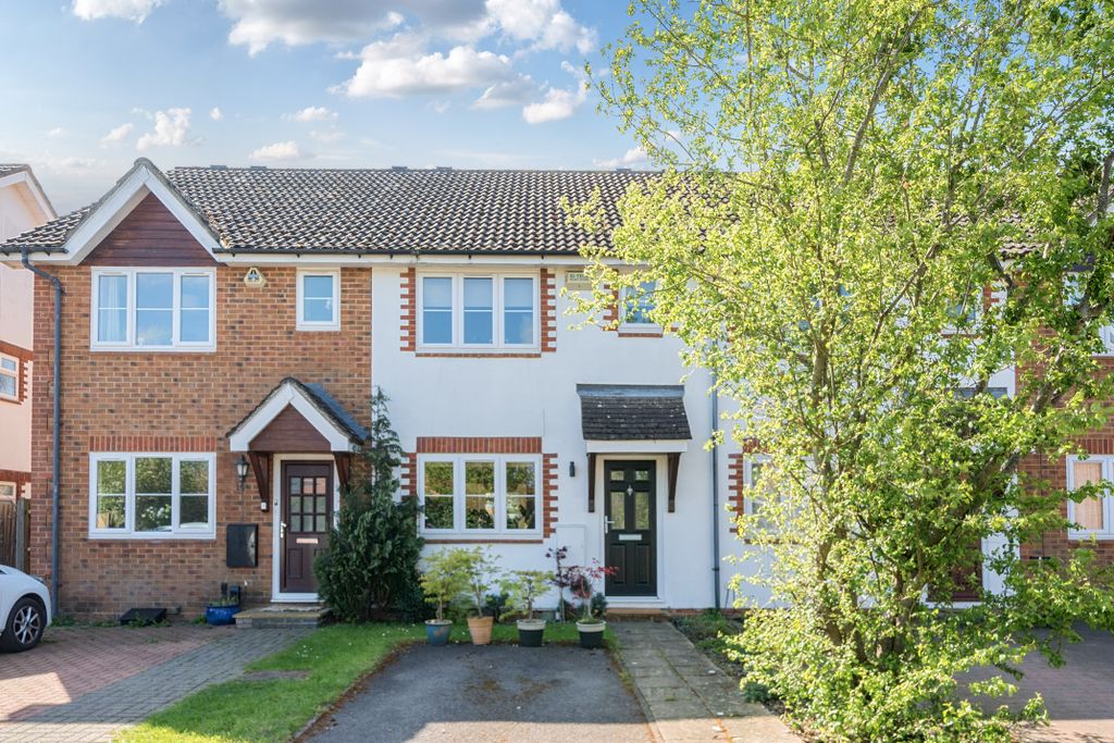 2 bed terraced house for saleWhite Hart Close, Chalfont St. Giles HP8