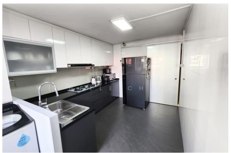 Additional image 5 of 241 Jurong East Street 24