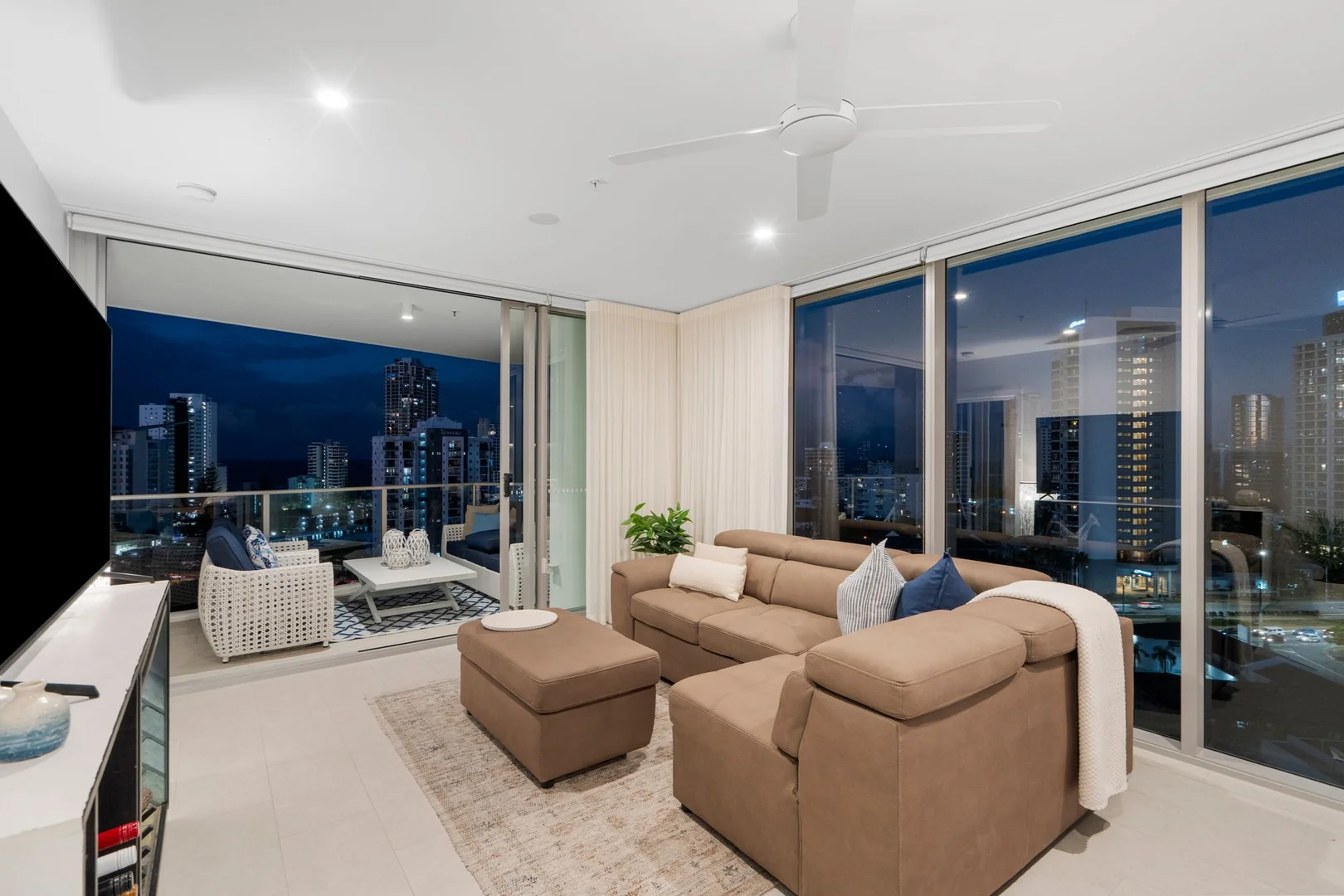 Additional image 17 of 1406/1 Cannes Avenue, Surfers Paradise QLD 4217