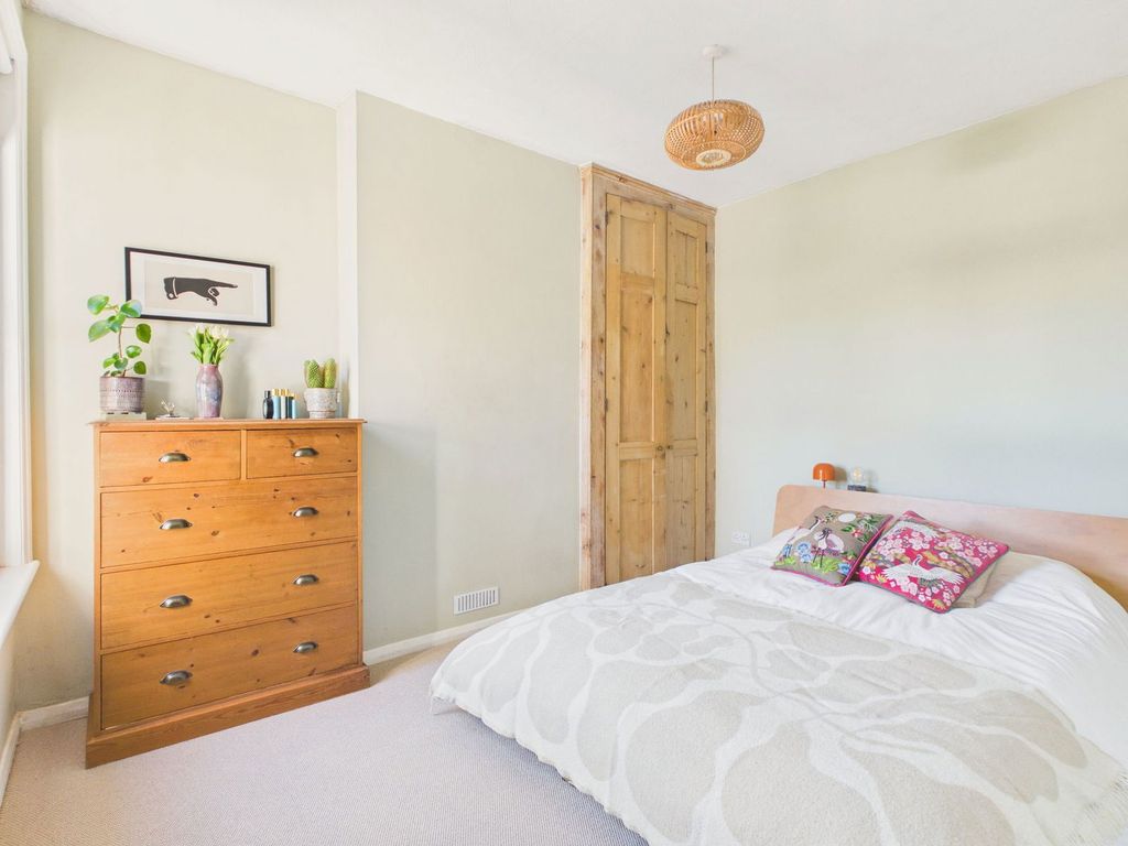 Additional image 7 of 2 bed maisonette for saleStation Road, Horsham, West Sussex RH13