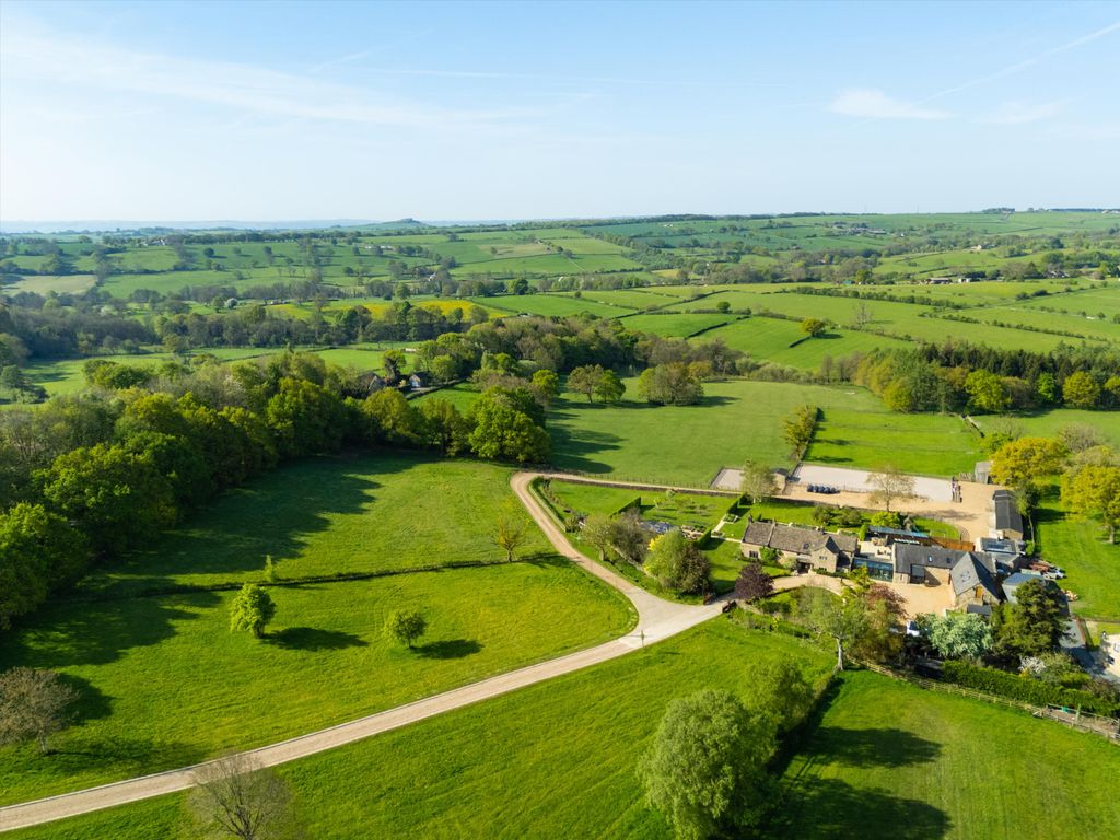 Additional image 54 of 6 bed detached house for saleHowhill Quarry Road, Beckwithshaw, Harrogate, North Yorkshire HG3