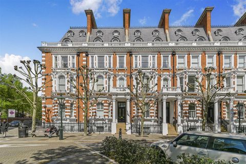 Observatory Gardens, Kensington W8