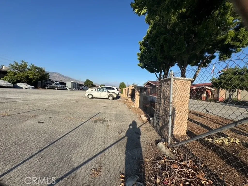 Additional image 4 of 7615 Sterling Ave, San Bernardino, CA 92410