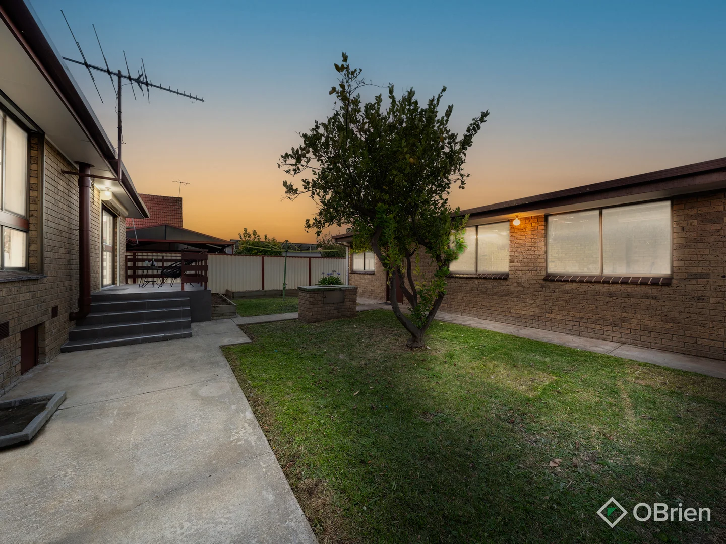 Additional image 14 of 2 Meager Street, Deer Park VIC 3023