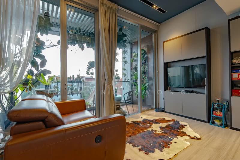 21 Seletar Road