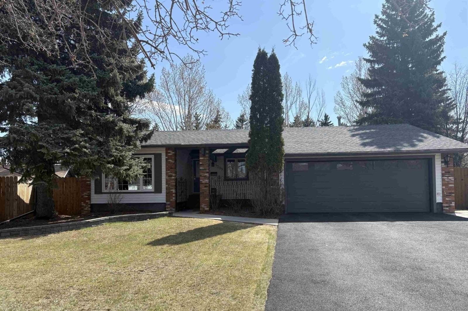 Additional image 7 of 4209 63 Street, Camrose, AB, T4V2W3