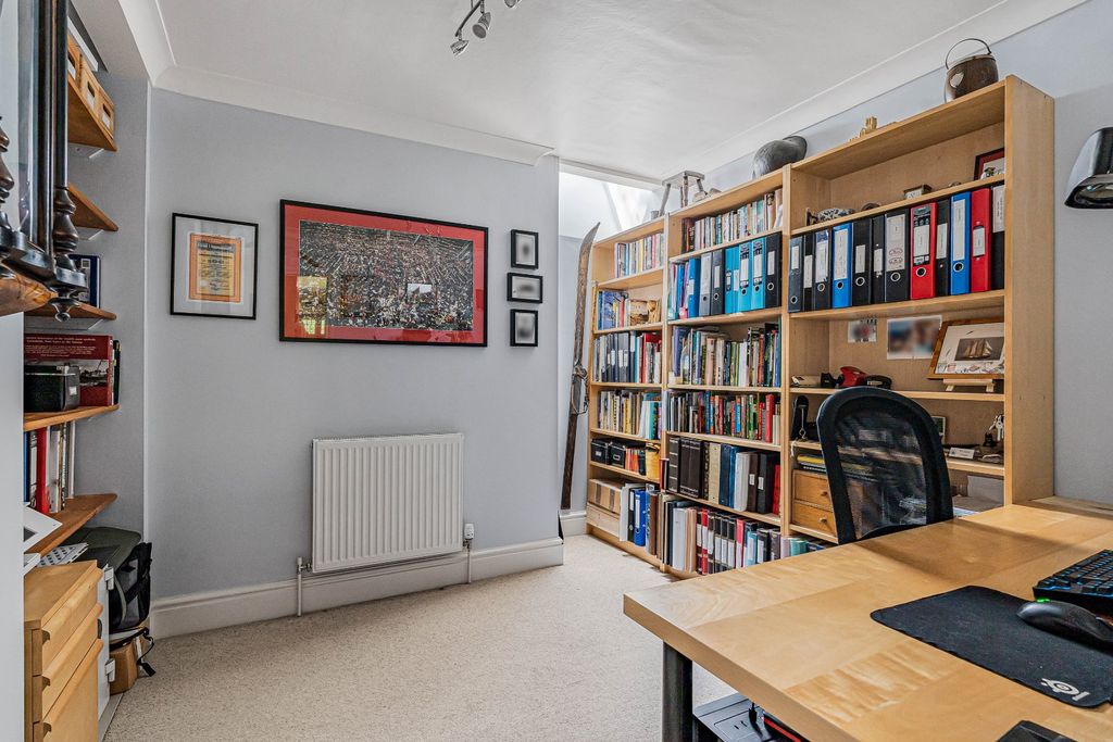 Additional image 10 of 4 bed detached house for saleWains Road, Daglingworth, Cirencester, Gloucestershire GL7