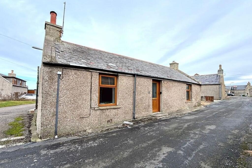 44, Mid Street, Inverallochy, Fraserburgh, AB438YA