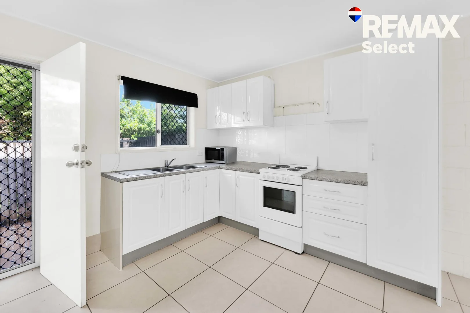 Additional image 7 of 4/18 Meadow Street, North Mackay QLD 4740