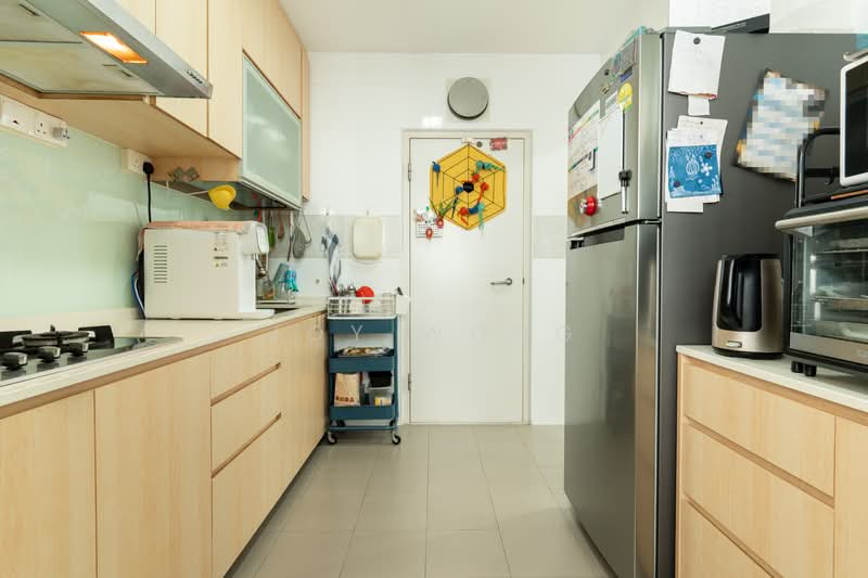 120C Canberra Crescent photo 4