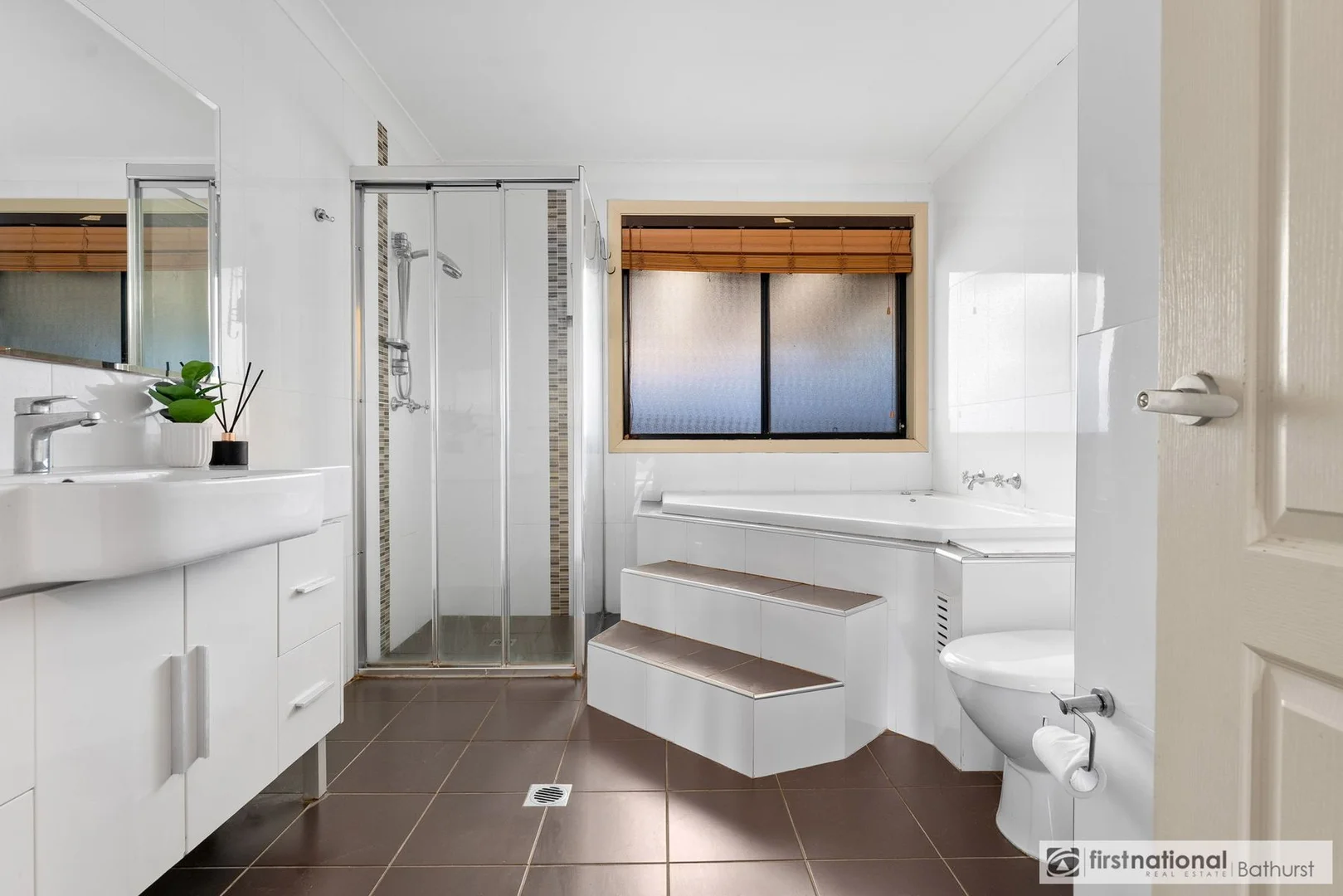 Additional image 11 of 42 James Barnet Drive, Kelso NSW 2795